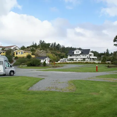 Skudenes Holiday park 2*